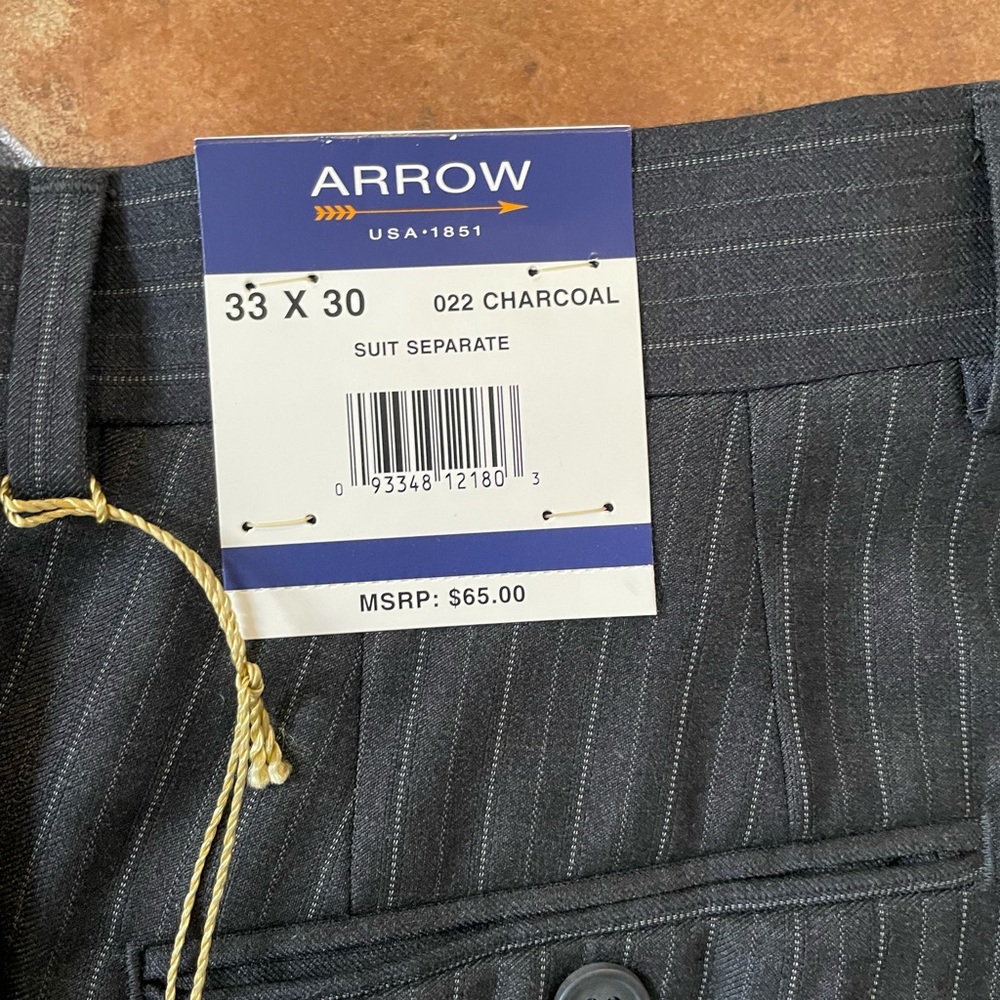 Arrow Subtle Pinstripe Single Breasted Suit in Charcoal Gray Size 38 NWT $240‎ - Picture 9 of 14